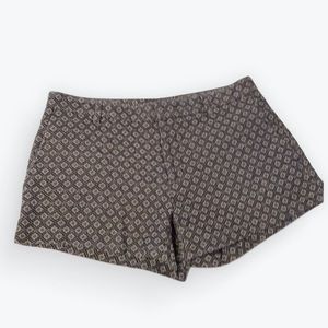 Banana Republic Shorts Black & White Geometric Print Size 4